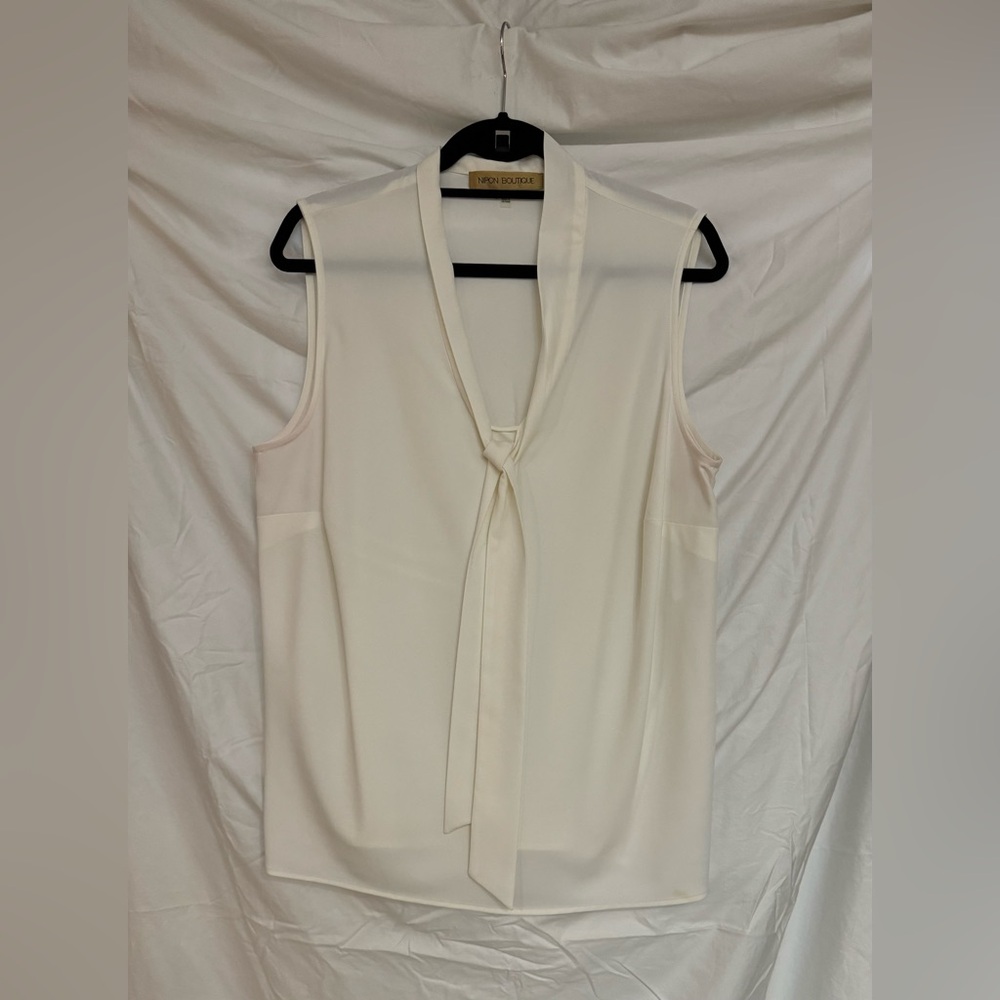 Off-white collared v-neck with tie top
